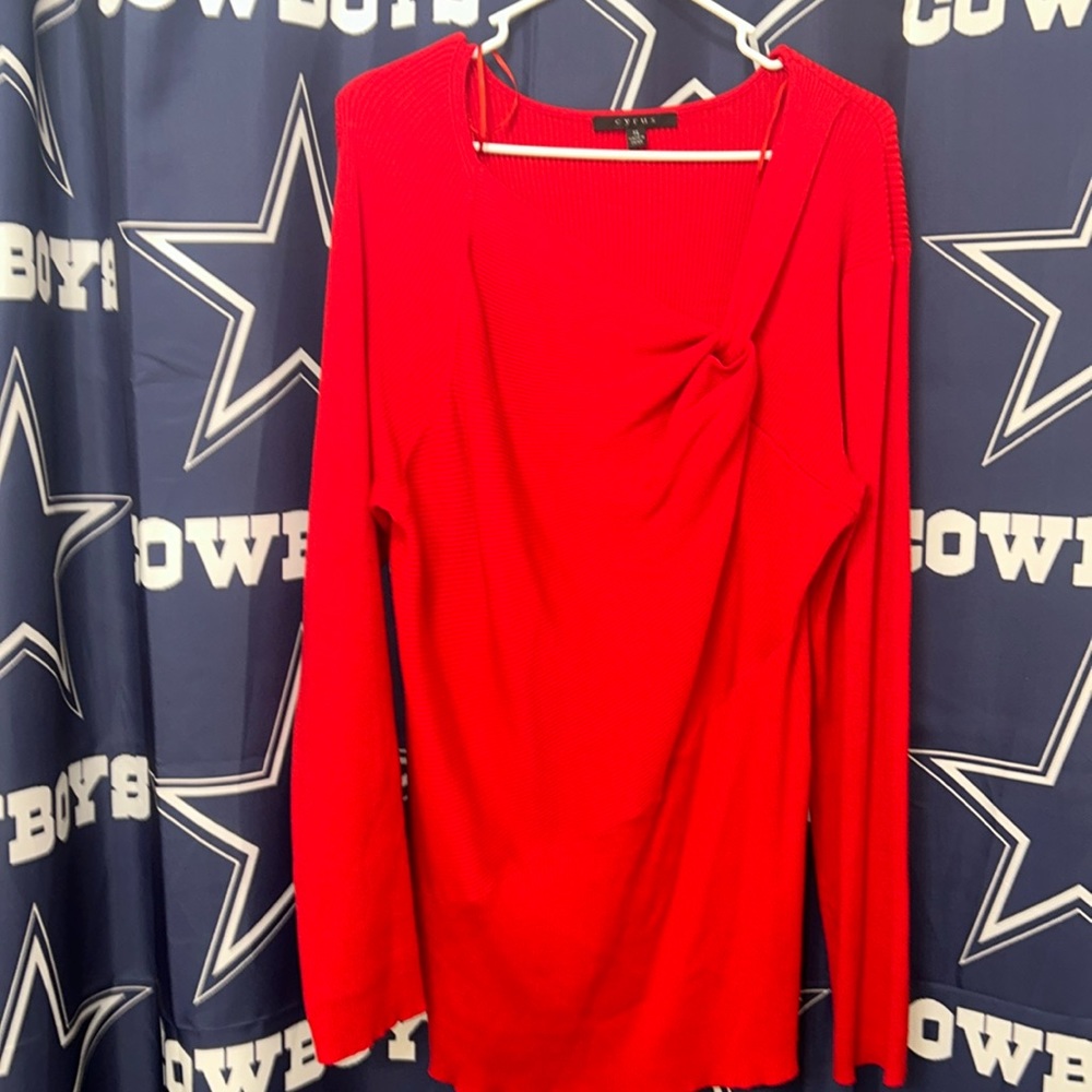 NWOT Cyrus Red tunic sweater Size XL